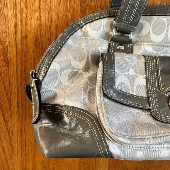 Coach Signature Hampton Monogram Gray Leather Bag - Picture 2 of 7